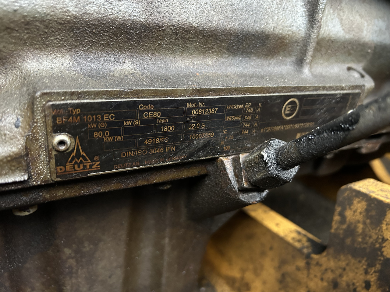 DEUTZ BF4M1013EC - Motor - Kotrógép: 4 kép. DEUTZ BF4M1013EC - Motor - Kotrógép: 4 kép.