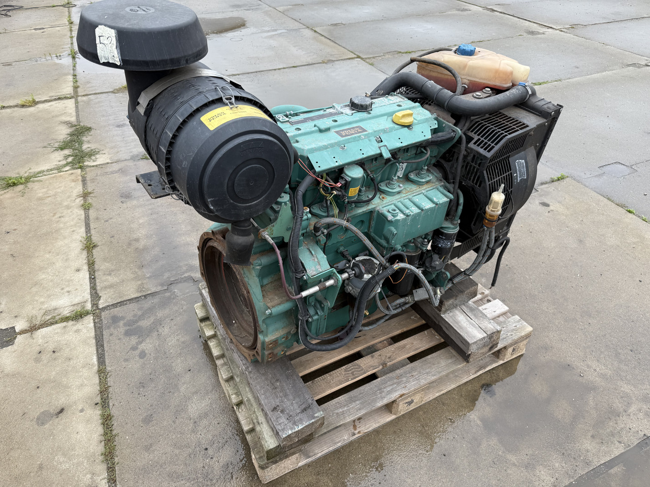 VOLVO PENTA TD520 GE - Motor - Építőipari gépek: 1 kép. VOLVO PENTA TD520 GE - Motor - Építőipari gépek: 1 kép.