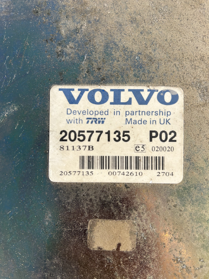 Volvo EW160B - ECU - Gumikerekes kotró: 4 kép. Volvo EW160B - ECU - Gumikerekes kotró: 4 kép.