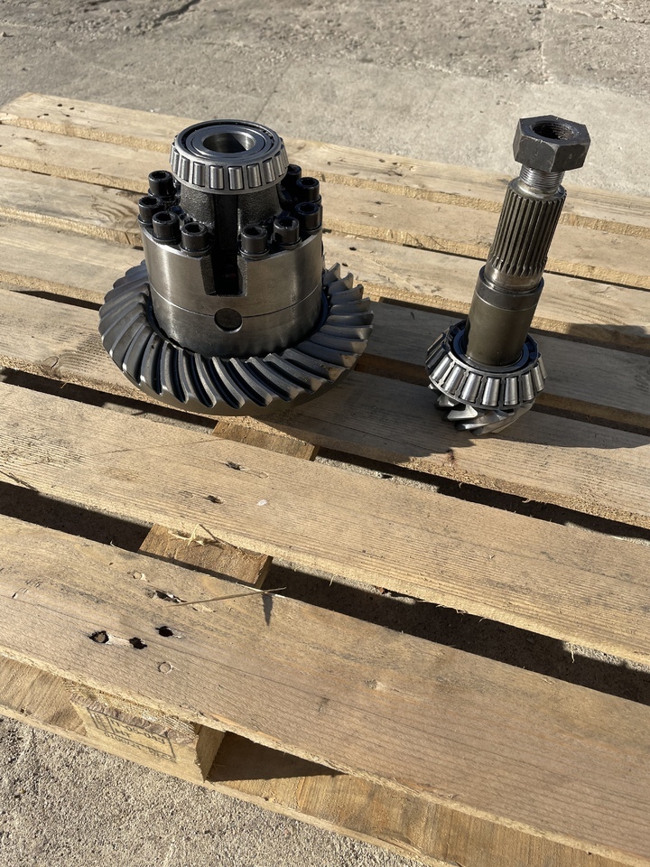 ZF MS-E3050 - Differenciálmű: 1 kép. ZF MS-E3050 - Differenciálmű: 1 kép.