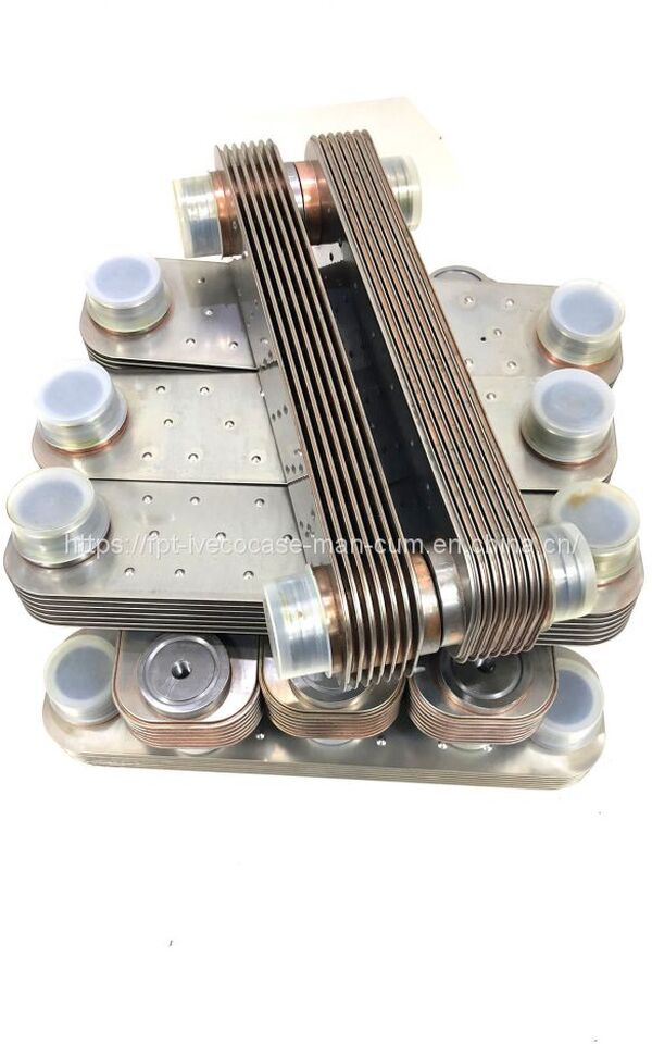 FPT IVECO CASE Cursor9 Euro 6 F2CFE612 A/B/D F2CFE614A*B041/F2CGE614F*V004 5802431166 OIL COOLER CORE 504127469 504130575 5801389774 - Olajhűtő - Teherautó: 4 kép. FPT IVECO CASE Cursor9 Euro 6 F2CFE612 A/B/D F2CFE614A*B041/F2CGE614F*V004 5802431166 OIL COOLER CORE 504127469 504130575 5801389774 - Olajhűtő - Teherautó: 4 kép.