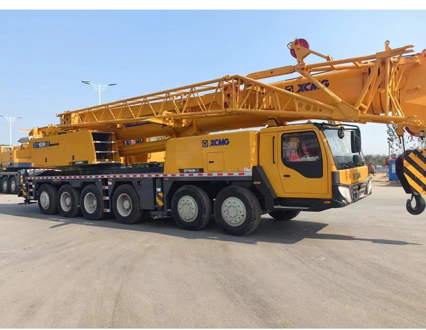 2018 XCMG QY100K - Autódaru: 4 kép. 2018 XCMG QY100K - Autódaru: 4 kép.