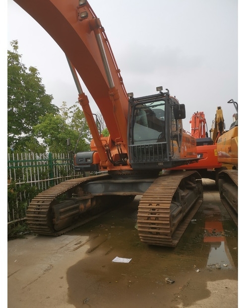 2020 Doosan DX500LC - Lánctalpas kotró: 4 kép. 2020 Doosan DX500LC - Lánctalpas kotró: 4 kép.