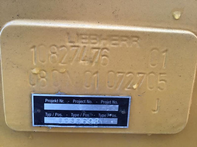 Liebherr Stick 2,4 M - Adapterek: 4 kép. Liebherr Stick 2,4 M - Adapterek: 4 kép.