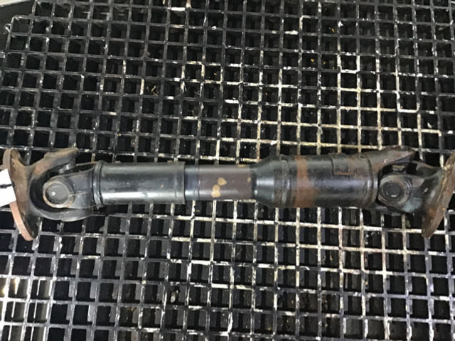 ZF Propeller Shaft - Alkatrész: 3 kép. ZF Propeller Shaft - Alkatrész: 3 kép.