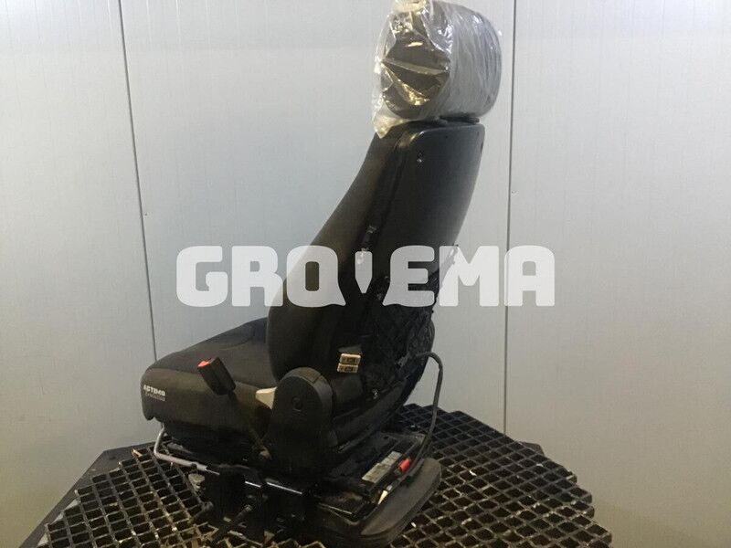 Grammer R926 K-LC / R946 LC / R946 LC-V / R946 NLC - Ülés: 5 kép. Grammer R926 K-LC / R946 LC / R946 LC-V / R946 NLC - Ülés: 5 kép.