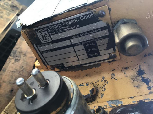 Sebességváltó Liebherr 3AVG210: 6 kép. Sebességváltó Liebherr 3AVG210: 6 kép.