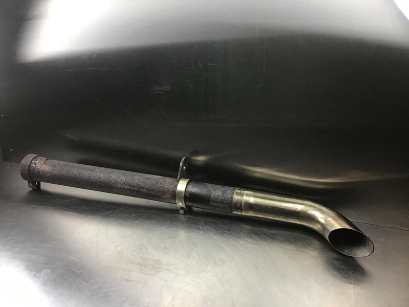 Liebherr A316 Li / A314 Li / A312 Li / A309 Li / A311 Li / R317 Li / R313 Li - Kipufogócső: 1 kép. Liebherr A316 Li / A314 Li / A312 Li / A309 Li / A311 Li / R317 Li / R313 Li - Kipufogócső: 1 kép.