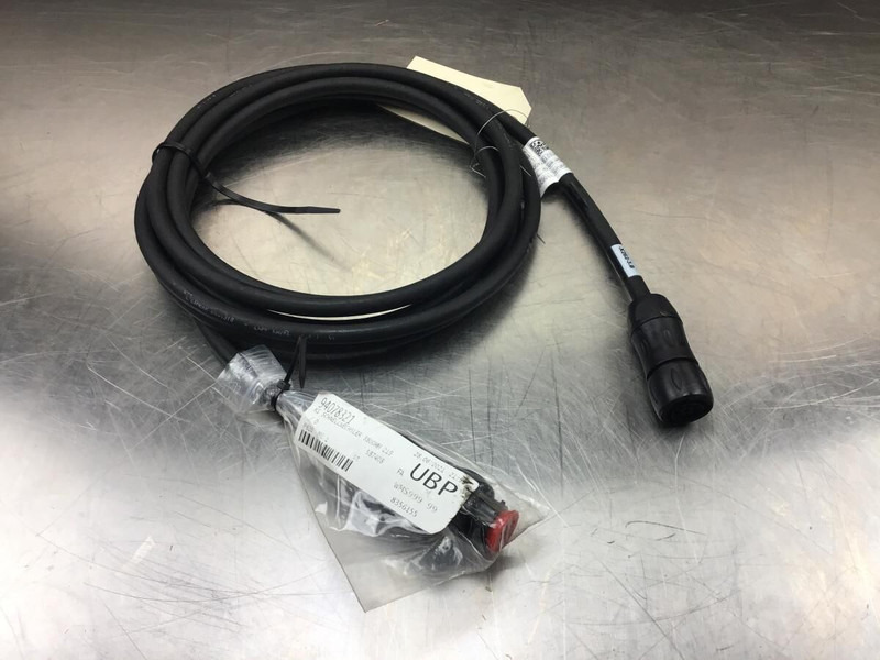 Liebherr A916 / A918 - Kábel/ Kábelkorbácso: 2 kép. Liebherr A916 / A918 - Kábel/ Kábelkorbácso: 2 kép.