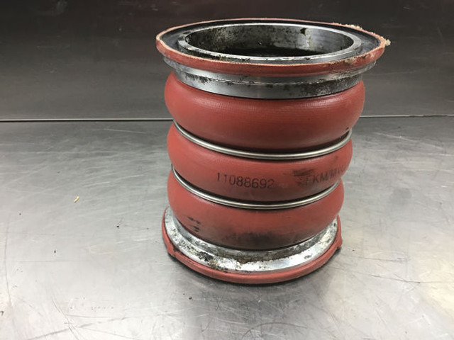 Liebherr Air Hose - Klíma alkatrész: 2 kép. Liebherr Air Hose - Klíma alkatrész: 2 kép.