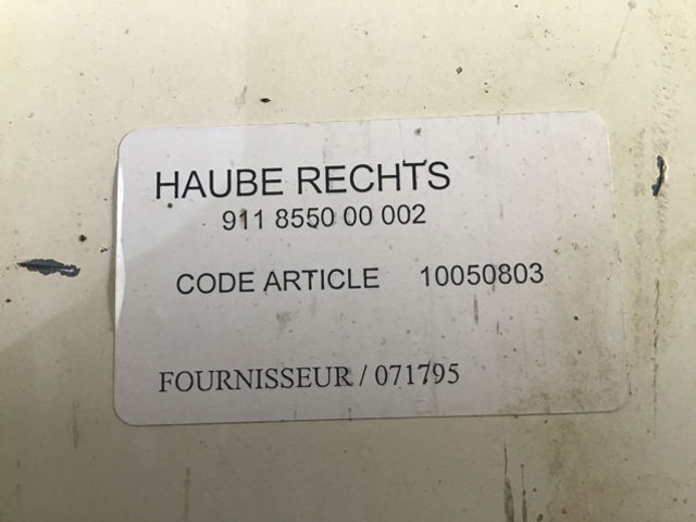 Liebherr Bonnet Right - Motorháztető: 4 kép. Liebherr Bonnet Right - Motorháztető: 4 kép.