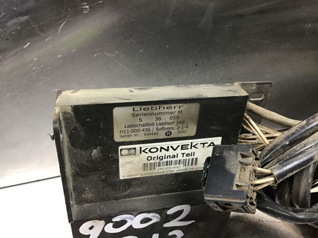 Liebherr Control Element - Klíma alkatrész: 3 kép. Liebherr Control Element - Klíma alkatrész: 3 kép.