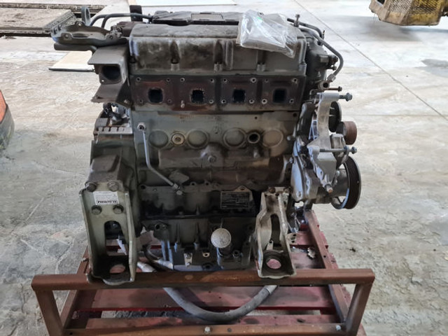 Liebherr D834 A7 - Motor: 3 kép. Liebherr D834 A7 - Motor: 3 kép.