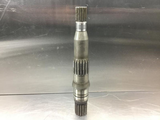 Liebherr Drive Shaft - Tengely és alkatrészek: 1 kép. Liebherr Drive Shaft - Tengely és alkatrészek: 1 kép.