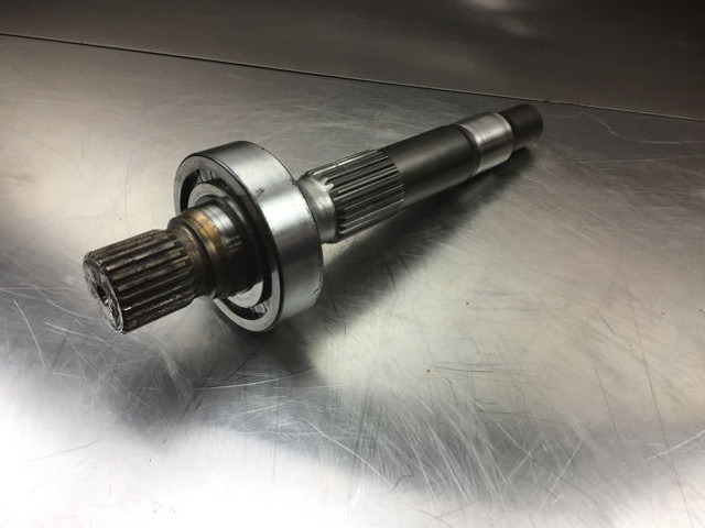 Liebherr Drive Shaft - Féltengely: 1 kép. Liebherr Drive Shaft - Féltengely: 1 kép.