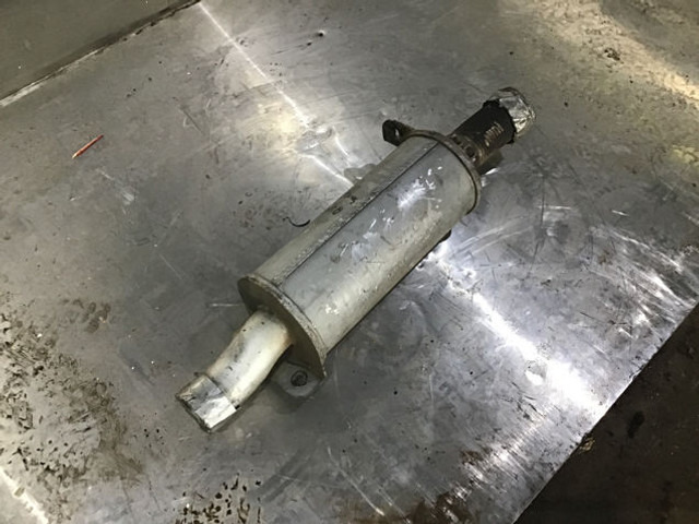 Hangtompító Liebherr Exhaust Silencer: 6 kép.