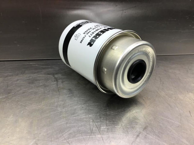 Liebherr Filter - Üzemanyagszűrő: 5 kép. Liebherr Filter - Üzemanyagszűrő: 5 kép.