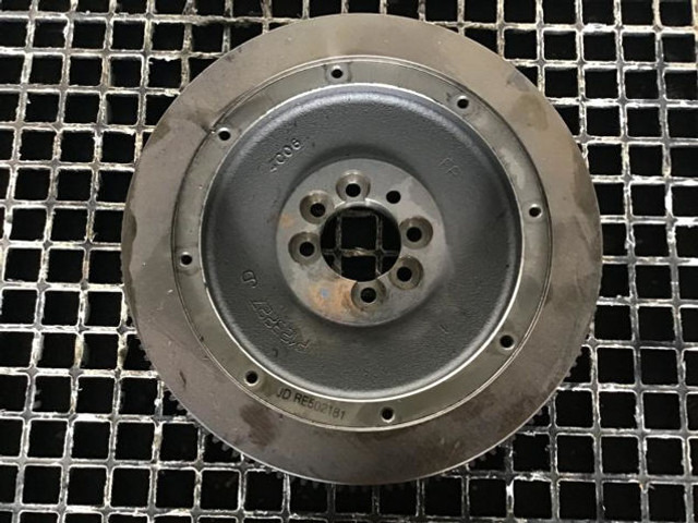 Liebherr Flywheel - Lendkerék: 4 kép. Liebherr Flywheel - Lendkerék: 4 kép.