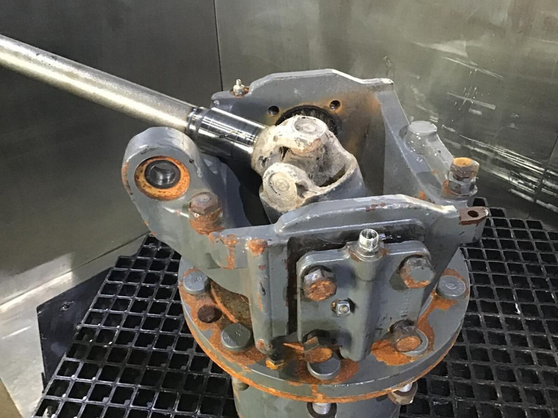 Liebherr - Csonkállvány: 1 kép. Liebherr - Csonkállvány: 1 kép.