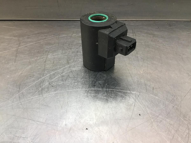 Liebherr - Elektromos rendszer: 2 kép. Liebherr - Elektromos rendszer: 2 kép.