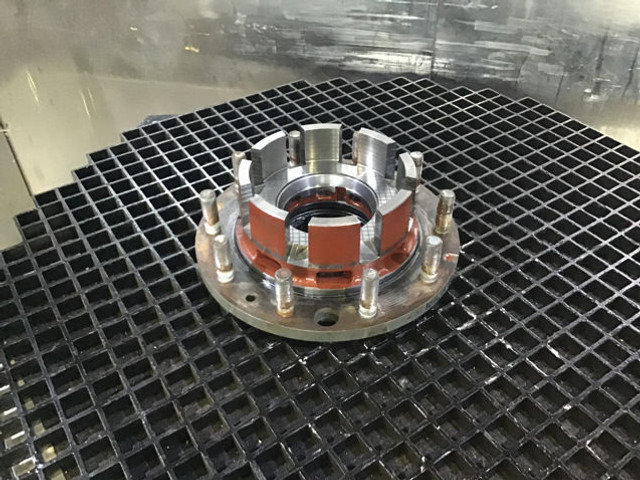 Liebherr Hub - Szabadonfutó agy: 1 kép. Liebherr Hub - Szabadonfutó agy: 1 kép.