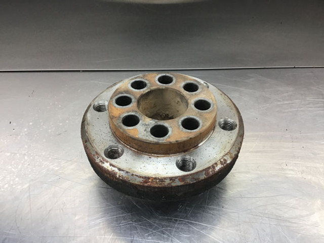 Liebherr Hub - Szabadonfutó agy: 2 kép. Liebherr Hub - Szabadonfutó agy: 2 kép.