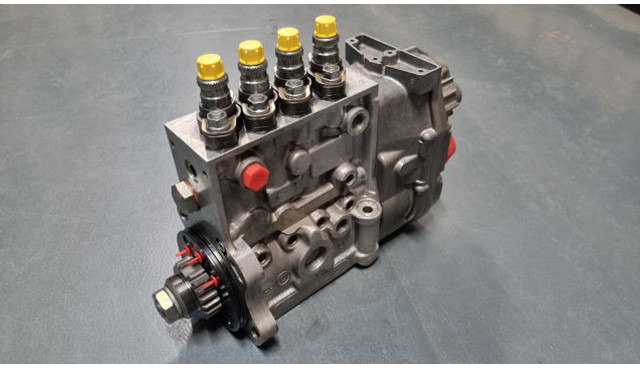 Liebherr Injection Pump - Üzemanyag szivattyú: 2 kép. Liebherr Injection Pump - Üzemanyag szivattyú: 2 kép.