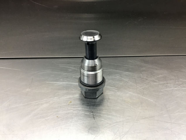 Liebherr Non Return Valve - Szelep: 1 kép. Liebherr Non Return Valve - Szelep: 1 kép.