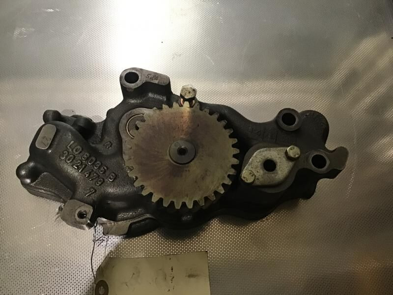 Liebherr Oil Pump - Olajszivattyú: 1 kép. Liebherr Oil Pump - Olajszivattyú: 1 kép.