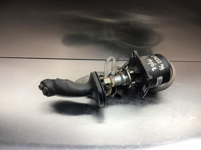 Hidraulika Liebherr Pilot Control Unit: 9 kép.