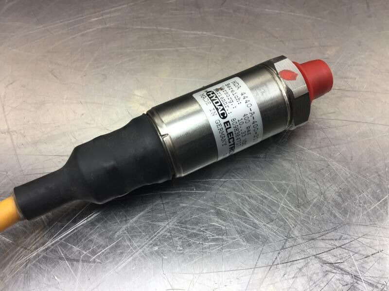 Liebherr Press.Transmitter 400 Bar - Érzékelő: 2 kép. Liebherr Press.Transmitter 400 Bar - Érzékelő: 2 kép.