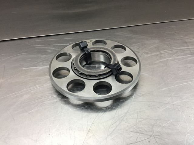 Liebherr Pull Back Ball+Plate - Felni: 2 kép. Liebherr Pull Back Ball+Plate - Felni: 2 kép.