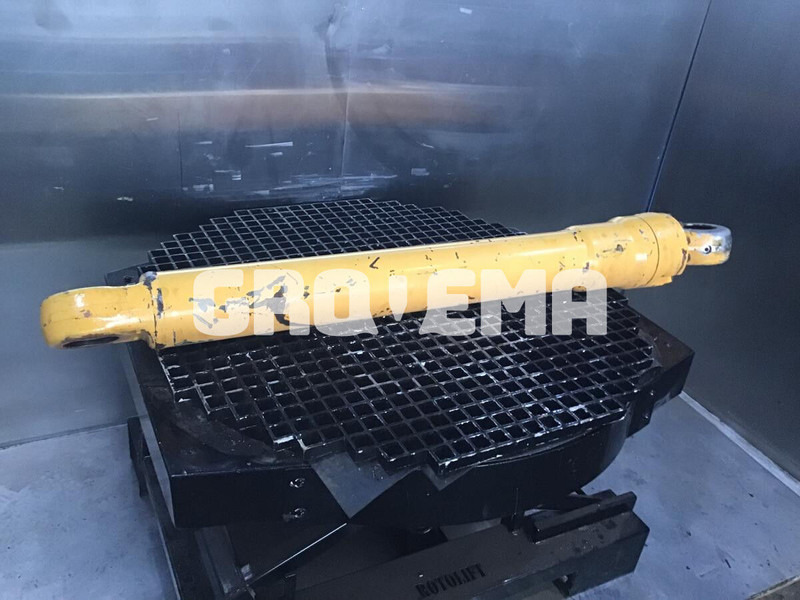 Liebherr R912 Li / R321 / A904 Li - Hidraulikus henger: 1 kép. Liebherr R912 Li / R321 / A904 Li - Hidraulikus henger: 1 kép.