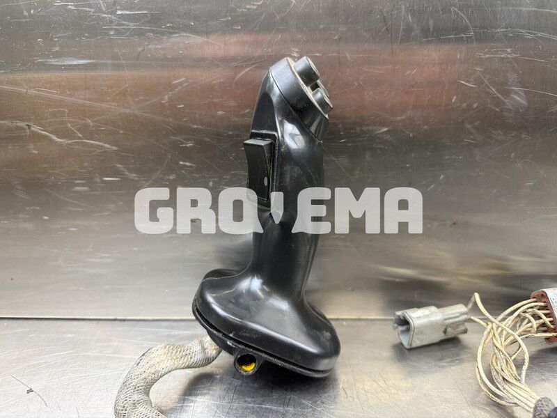 Liebherr R946 LC / R946 NLC / R924 - Hidraulika: 3 kép. Liebherr R946 LC / R946 NLC / R924 - Hidraulika: 3 kép.