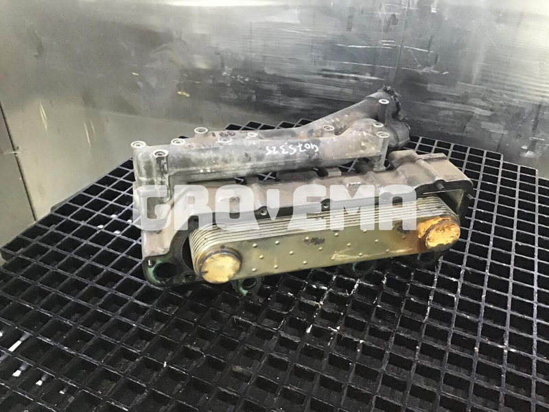 Liebherr R974B / R974 / R974 Li / R974 HD - Olajhűtő: 3 kép. Liebherr R974B / R974 / R974 Li / R974 HD - Olajhűtő: 3 kép.