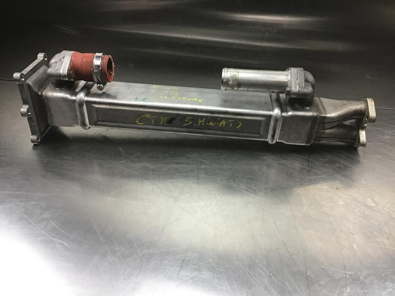 Liebherr Radiator - Radiátor: 2 kép. Liebherr Radiator - Radiátor: 2 kép.