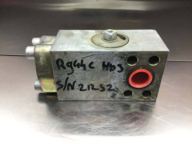 Liebherr Safety Valve - Szelep: 1 kép. Liebherr Safety Valve - Szelep: 1 kép.