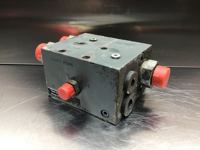 Liebherr Safety Valve - Szelep: 1 kép. Liebherr Safety Valve - Szelep: 1 kép.