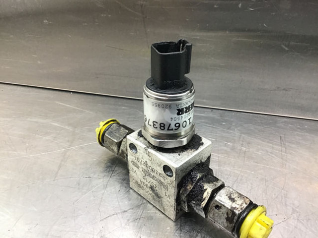 Liebherr Valve - Hidraulika: 1 kép. Liebherr Valve - Hidraulika: 1 kép.
