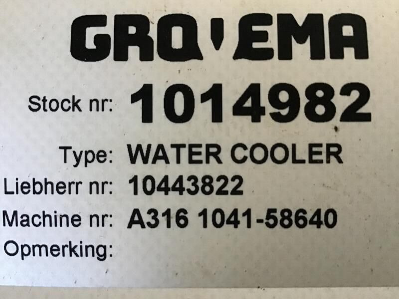 Liebherr Watercooler - Radiátor: 3 kép. Liebherr Watercooler - Radiátor: 3 kép.