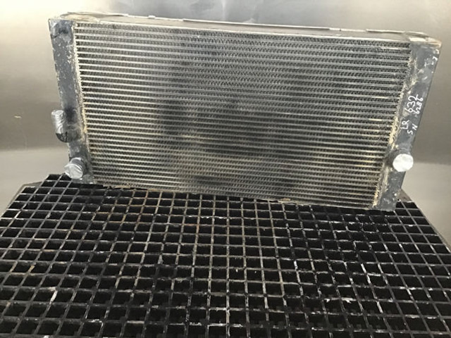Liebherr Watercooler - Köztes hűtő: 4 kép. Liebherr Watercooler - Köztes hűtő: 4 kép.