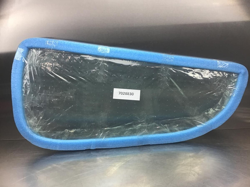 Liebherr Window Glass - Ablak és alkatrészek: 2 kép. Liebherr Window Glass - Ablak és alkatrészek: 2 kép.