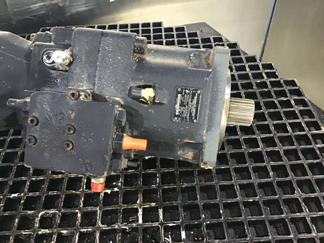 Rexroth A11V130 - Hidraulikus szivattyú: 1 kép. Rexroth A11V130 - Hidraulikus szivattyú: 1 kép.