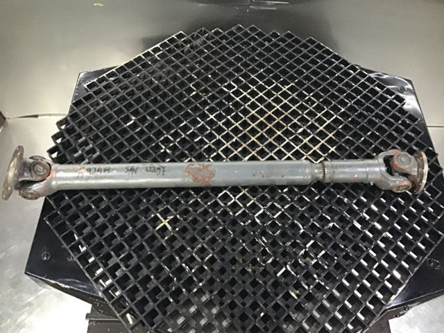 ZF Propeller Shaft - Féltengely: 3 kép. ZF Propeller Shaft - Féltengely: 3 kép.