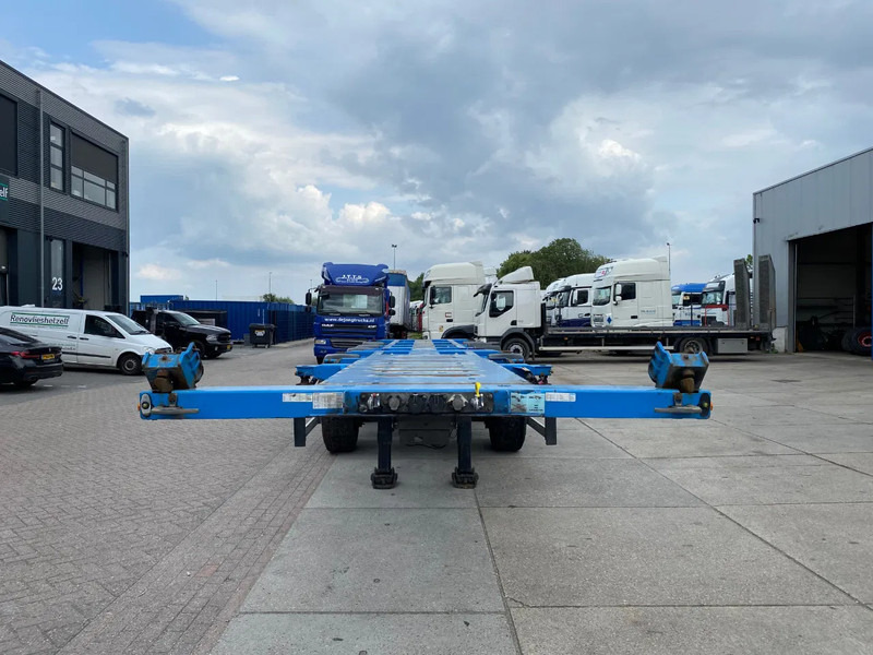 D-Tec CT-43-04D VCC-05 Combitrailer / 4 Axles / 1x Lift Axle - Félpótkocsi cserefelépítményes: 5 kép. D-Tec CT-43-04D VCC-05 Combitrailer / 4 Axles / 1x Lift Axle - Félpótkocsi cserefelépítményes: 5 kép.