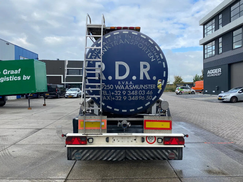 Feldbinder TSA 24.3 Tank / 24.000 LT / Inox / SAF + Disc - Tartályos félpótkocsi: 2 kép. Feldbinder TSA 24.3 Tank / 24.000 LT / Inox / SAF + Disc - Tartályos félpótkocsi: 2 kép.