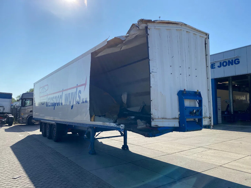 Krone SD / Box Damage / SAF + Disc - Félpótkocsi dobozos: 5 kép. Krone SD / Box Damage / SAF + Disc - Félpótkocsi dobozos: 5 kép.