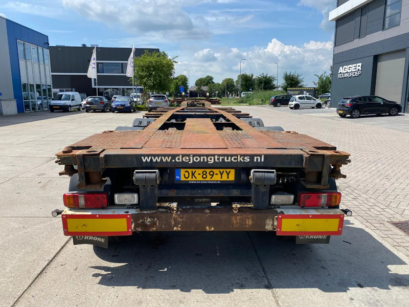 Krone SD Chassis / ADR / 2x Extendable / MB + Disc / 2x Lift Axle - Félpótkocsi cserefelépítményes: 2 kép. Krone SD Chassis / ADR / 2x Extendable / MB + Disc / 2x Lift Axle - Félpótkocsi cserefelépítményes: 2 kép.