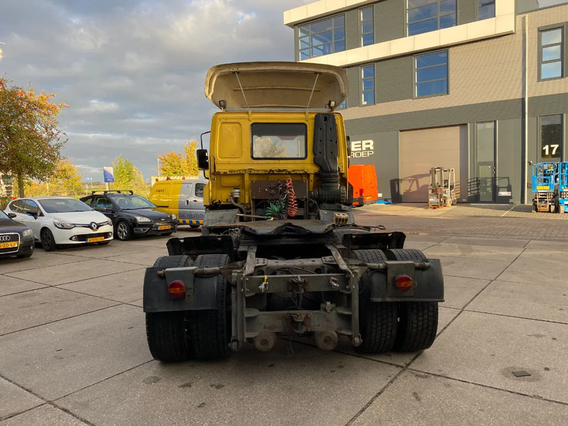 DAF CF 75.240 SC / Manual / Euro 1 - Nyergesvontató: 5 kép. DAF CF 75.240 SC / Manual / Euro 1 - Nyergesvontató: 5 kép.