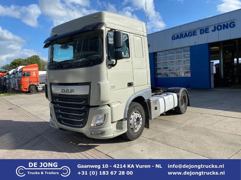 DAF XF 106.440 SC / Hydraulic - Nyergesvontató: 1 kép. DAF XF 106.440 SC / Hydraulic - Nyergesvontató: 1 kép.